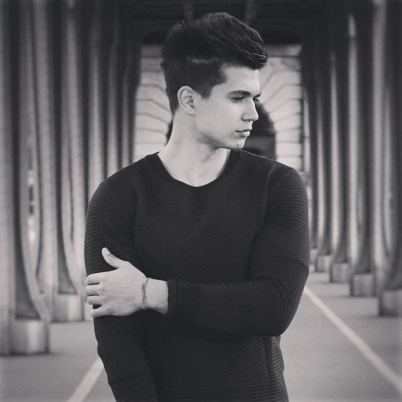 Post 10 by Mehdi Fitt on Instagram (image)