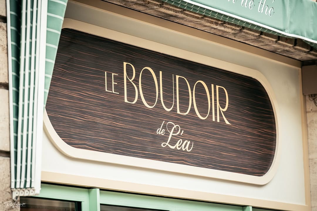 Post 8 by Le Boudoir de Léa on Instagram (carousel)
