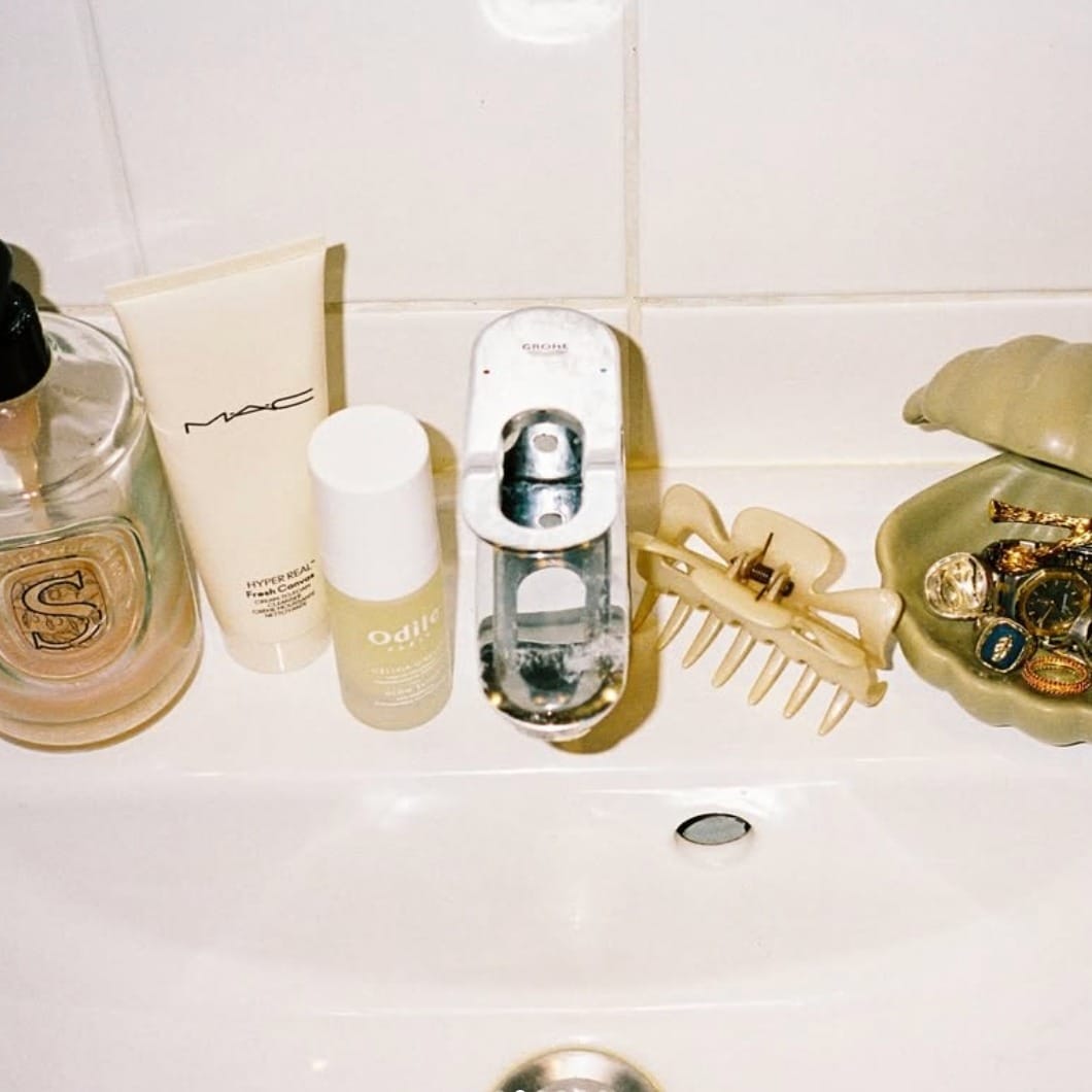 Post 6 by Odile Paris on Instagram (image)