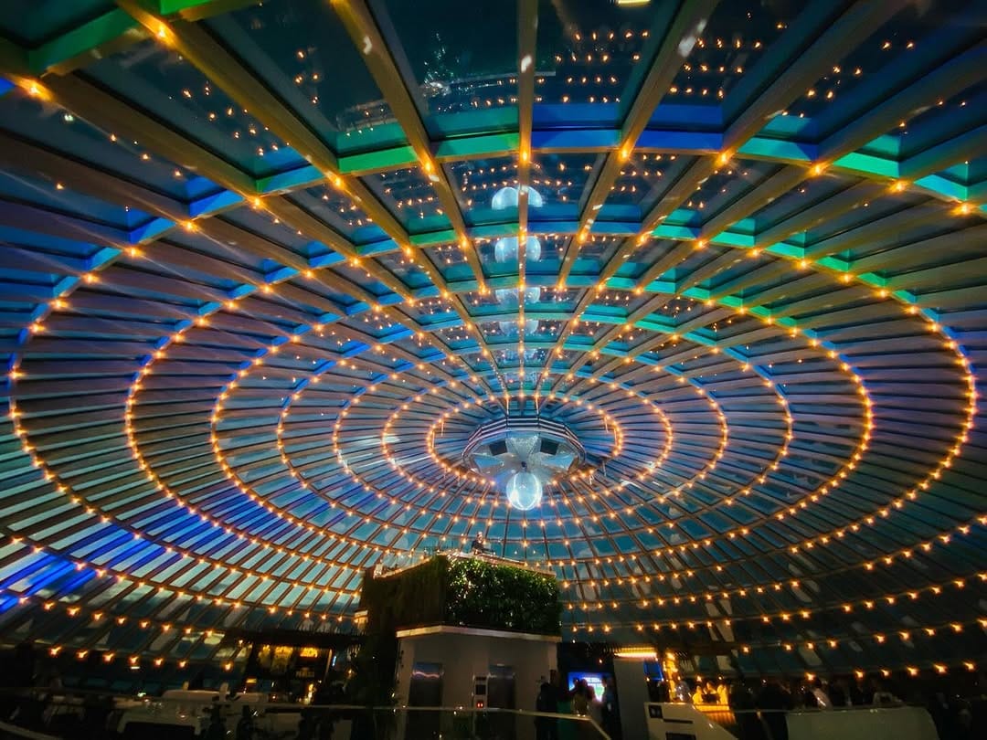 Post 9 by Youna Dufournet on Instagram (carousel)