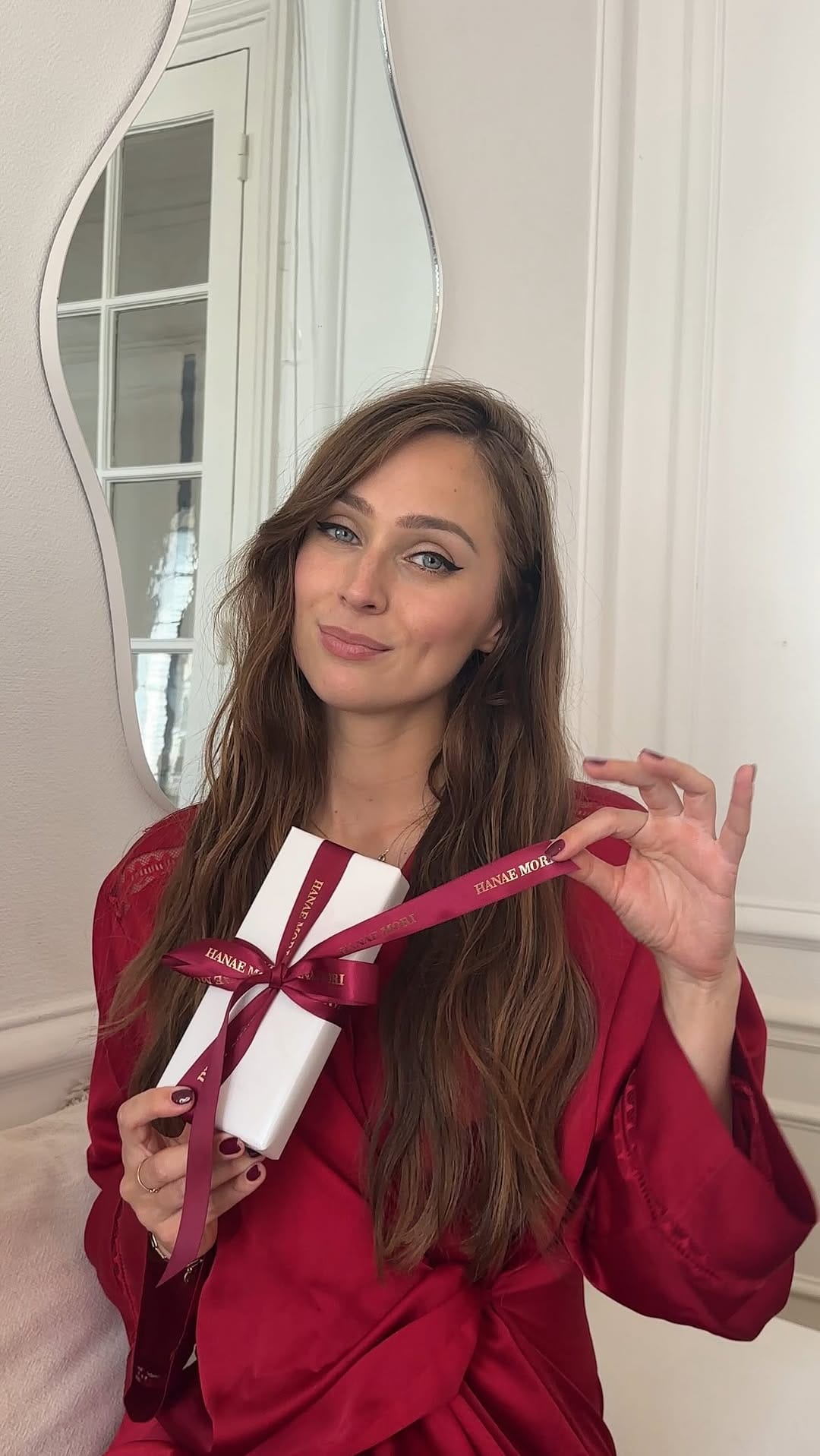 Post 9 by Hanae Mori Parfums on Instagram (video)