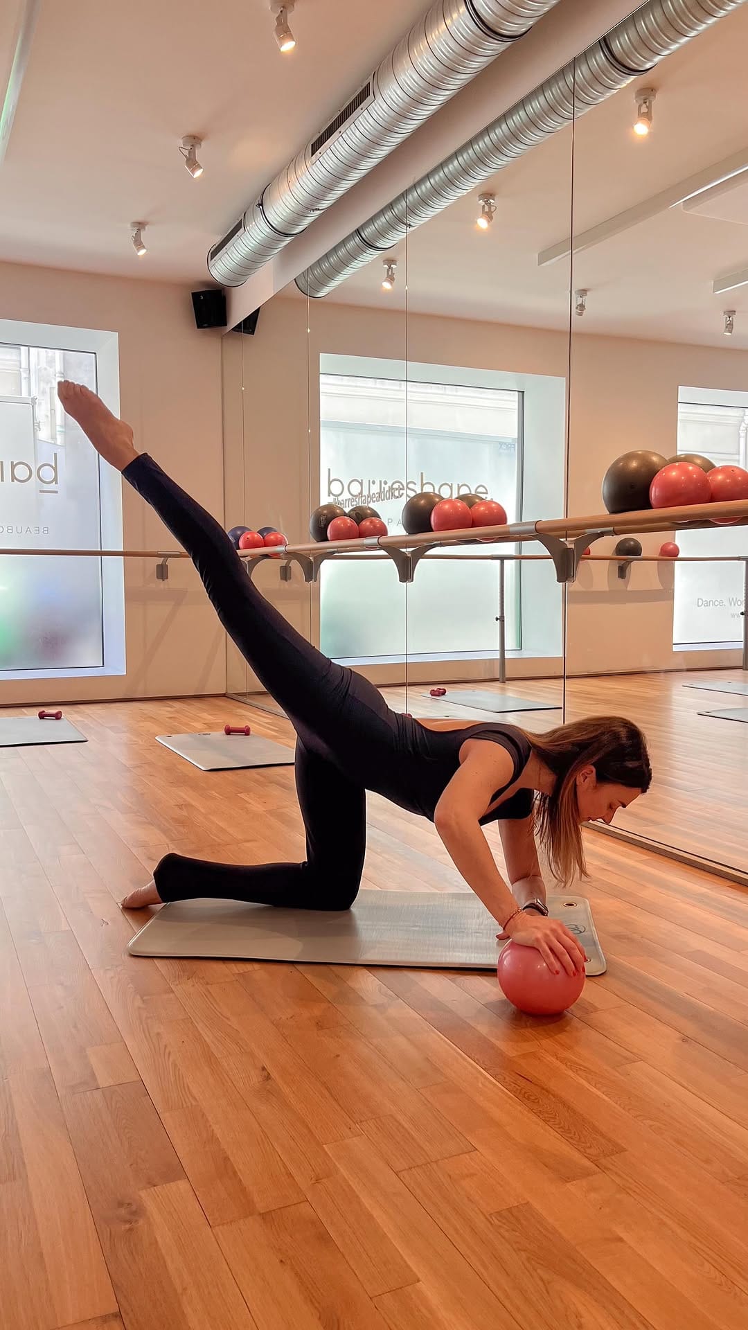 Post 4 by barreshape on Instagram (video)