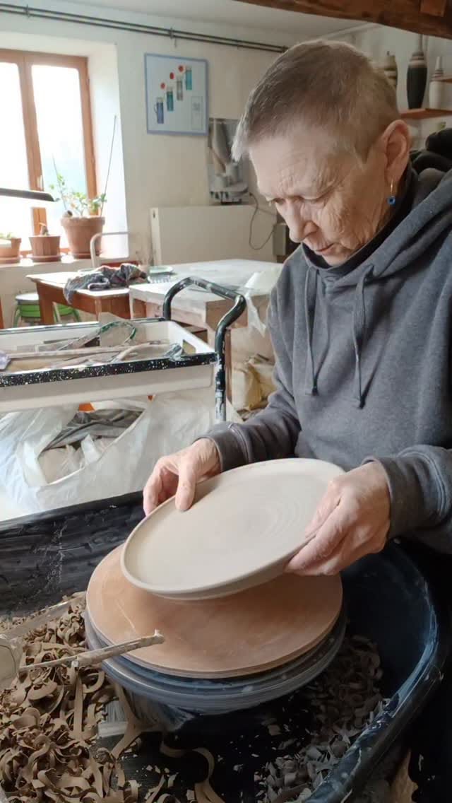 Post 2 by Sue Ure tableware designer and maker on Instagram (video)