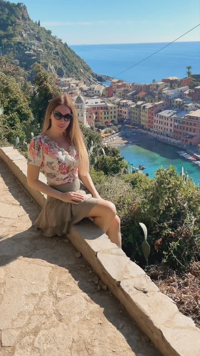 Post 7 by Lilith Moon on Instagram (video)