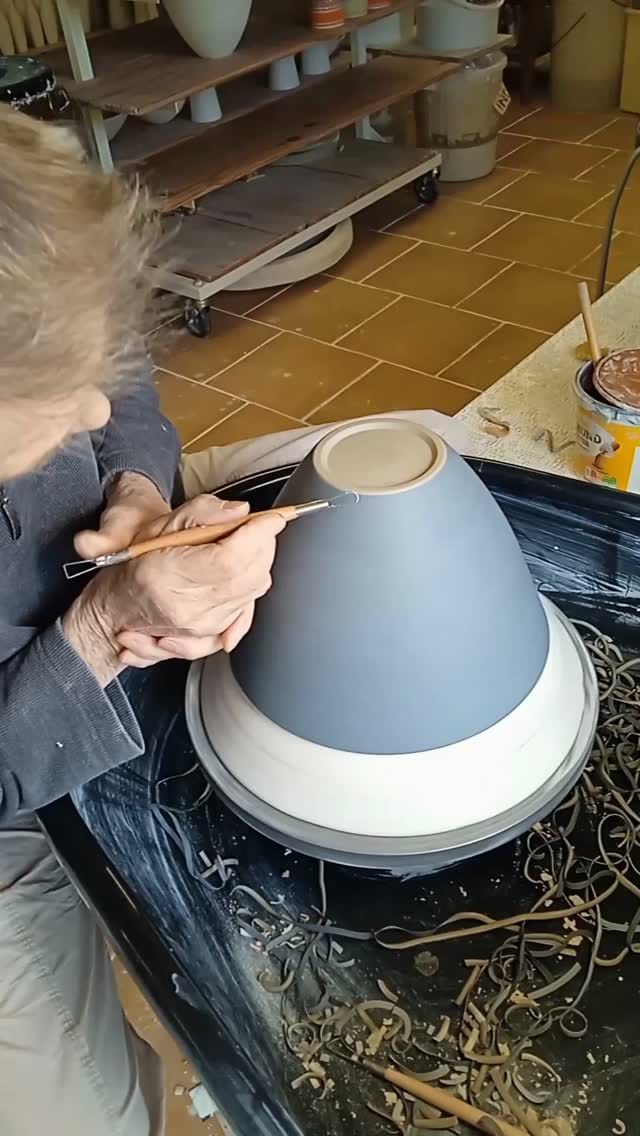 Post 10 by Sue Ure tableware designer and maker on Instagram (video)