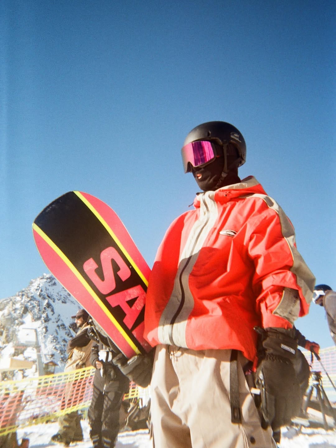 Post 3 by LYON 🦁 on Instagram (carousel)