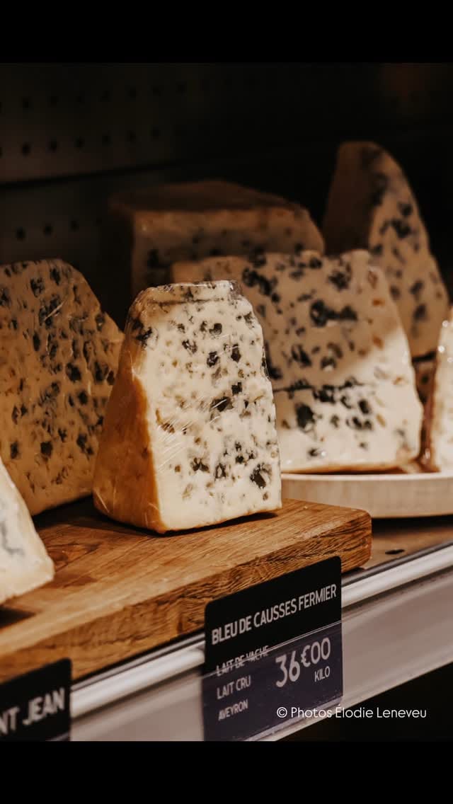 Post 10 by Fromagerie Conquérant on Instagram (video)