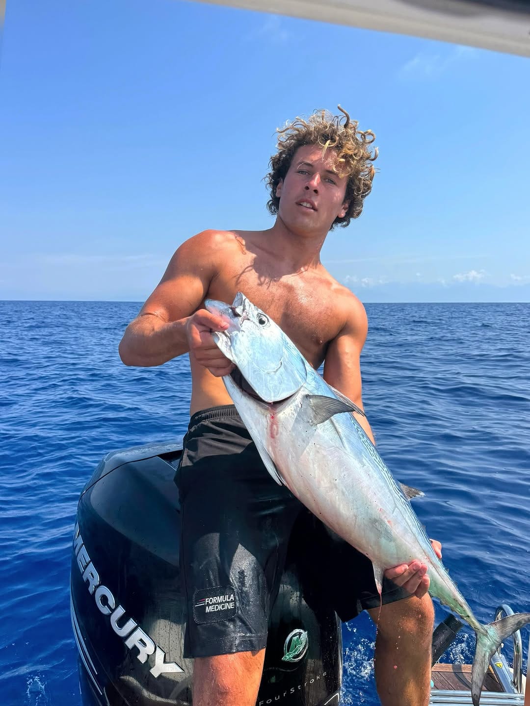 Post 5 by Francesco Lazzarini | Italian Surfer on Instagram (carousel)