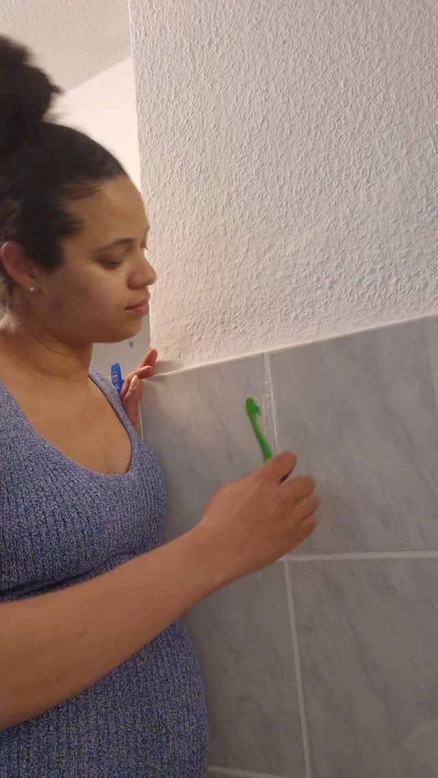 Post 4 by Marie-Laurence Jungfleisch|OLY on Instagram (video)