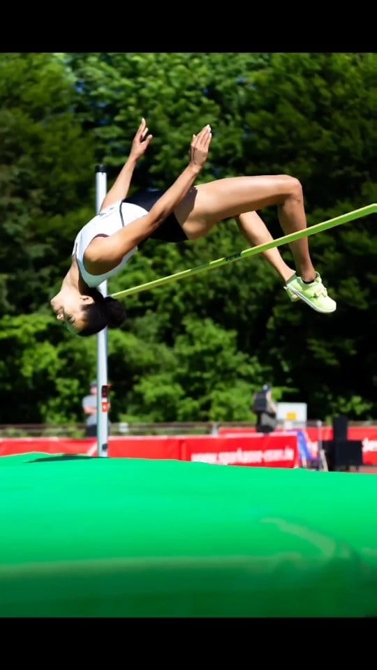 Post 9 by Marie-Laurence Jungfleisch|OLY on Instagram (video)