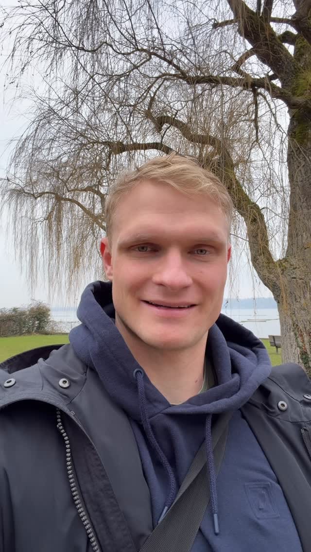 Post 2 by Oliver Zeidler on Instagram (video)