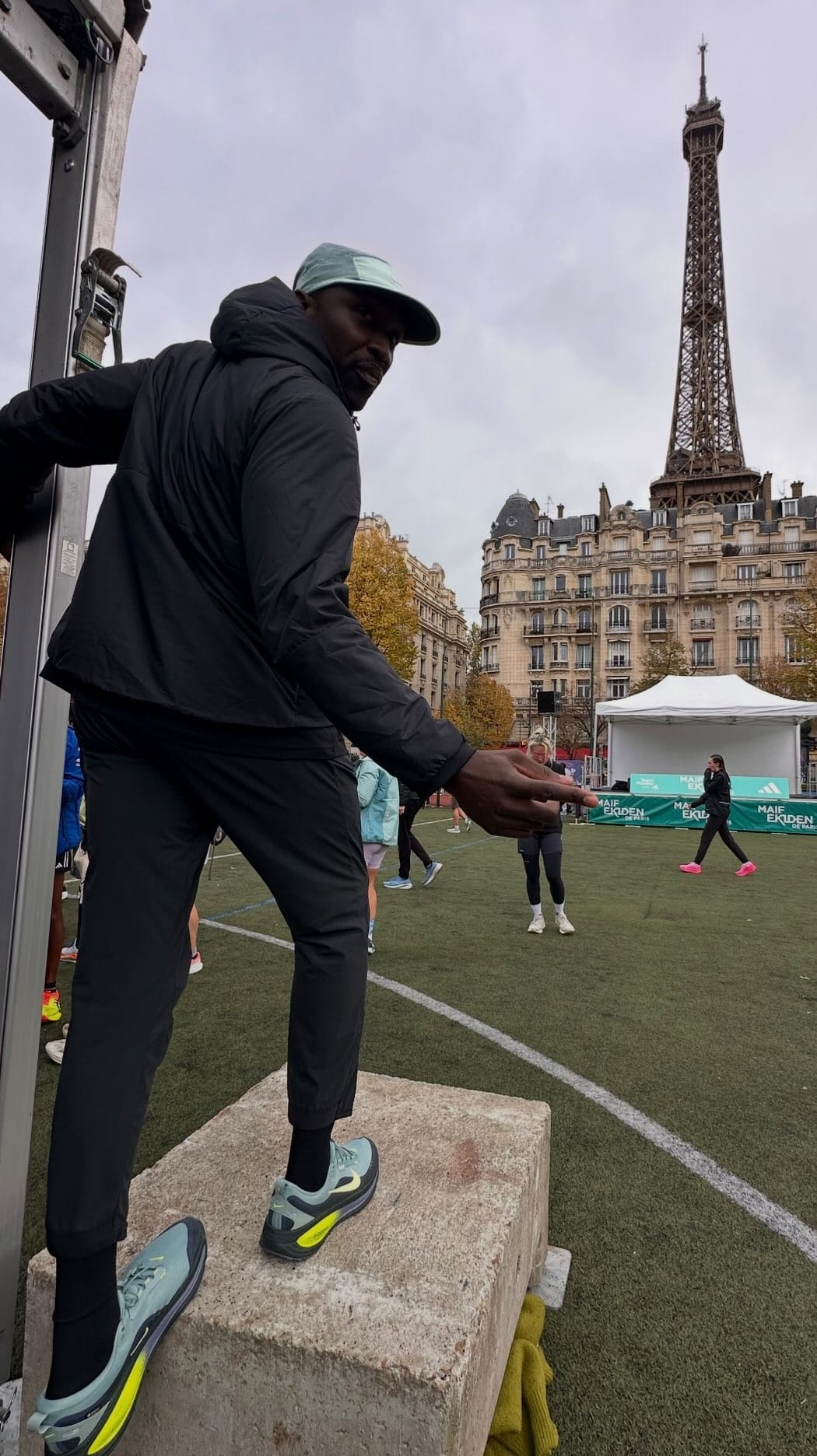 Post 5 by COACH LUCIO | NIKE running coach Paris on Instagram (video)
