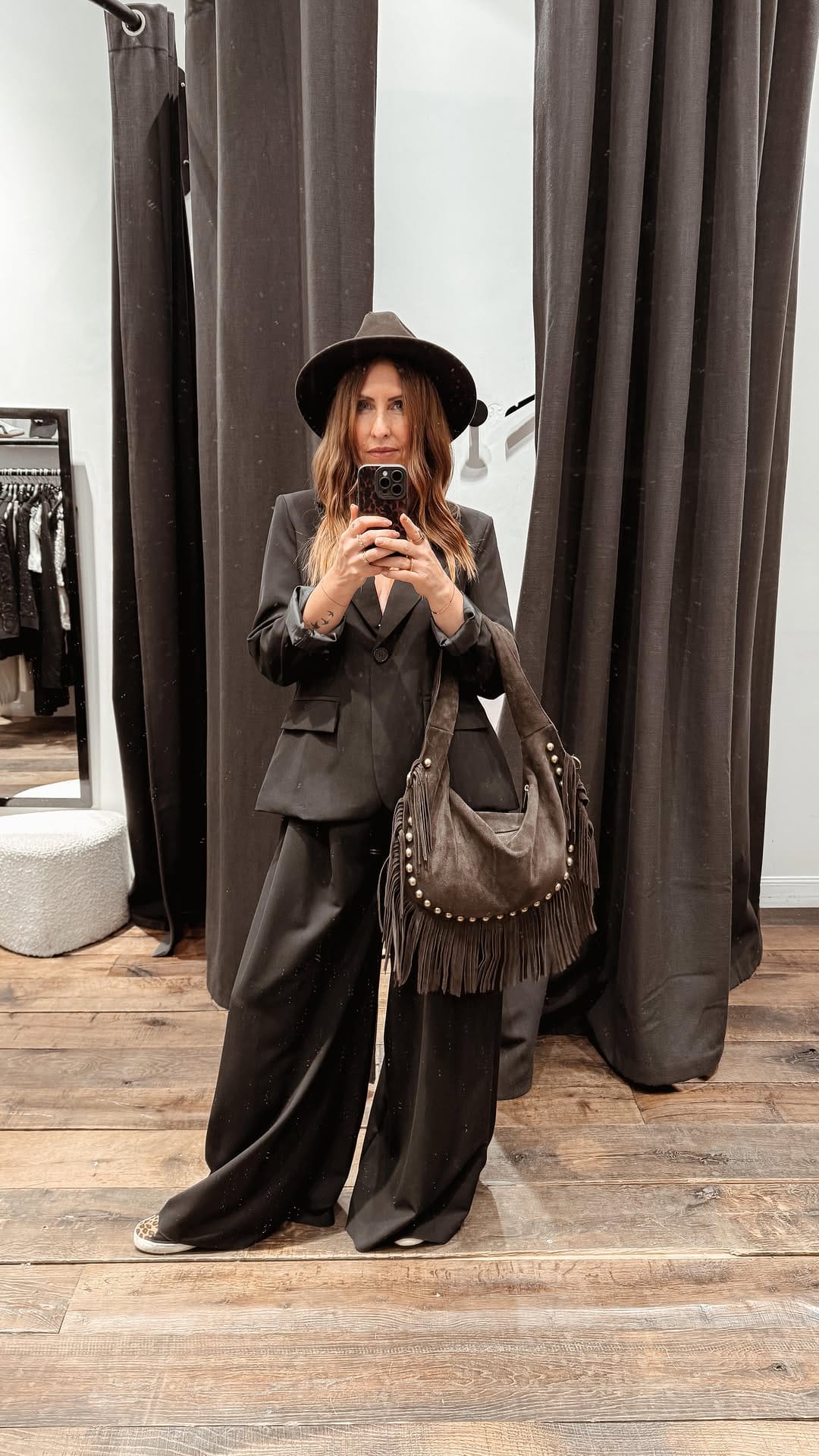 Post 7 by Lucie on Instagram (video)
