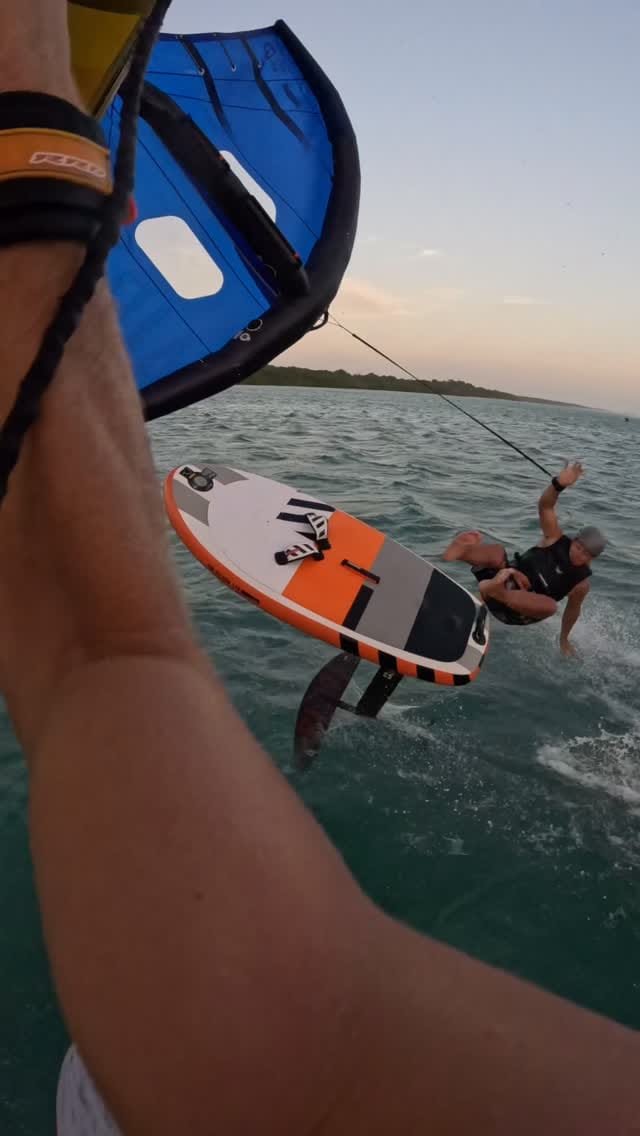 Post 1 by CAMILLE BOUYER 🌺 | JUJUCAMS 🤙 on Instagram (video)
