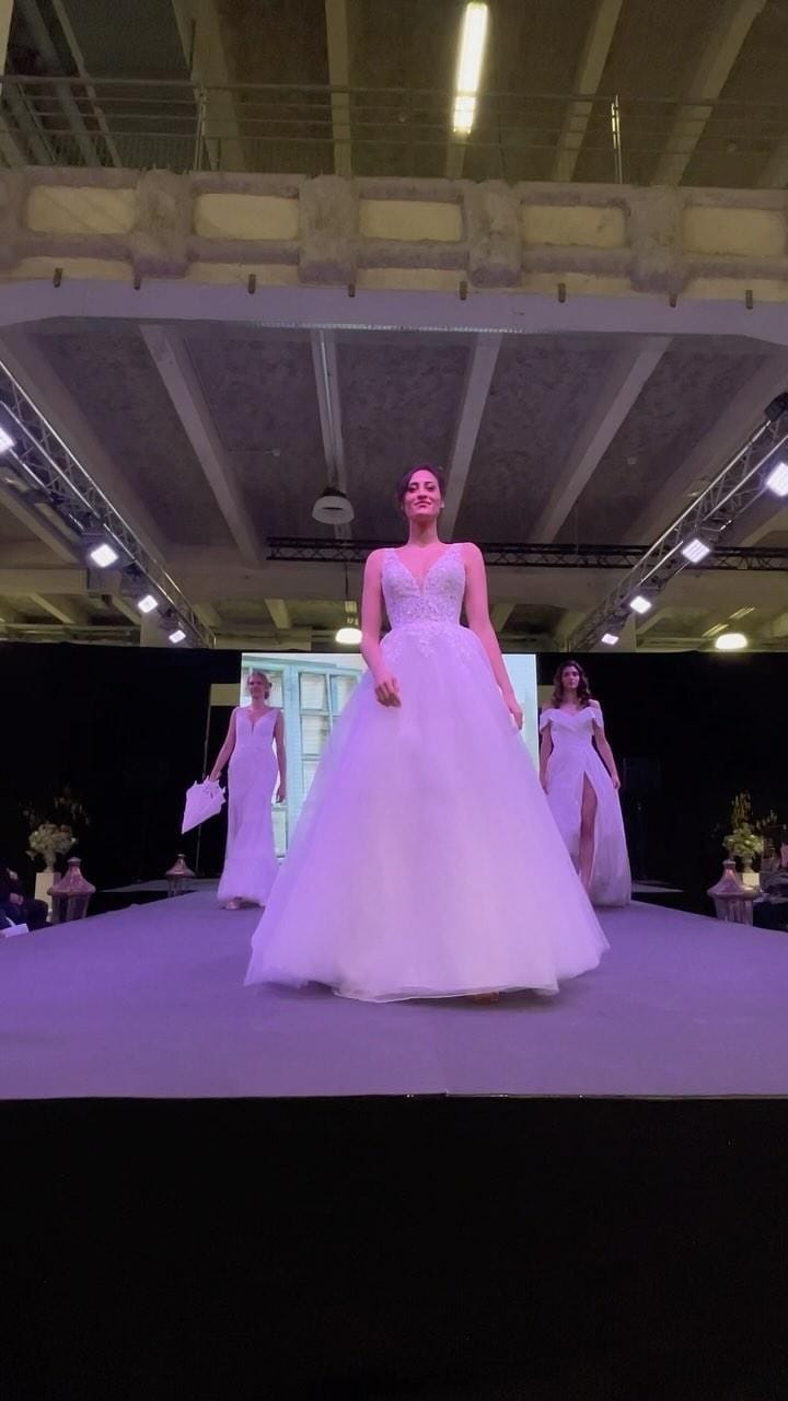 Post 9 by La Maison de Beauté Lyon on Instagram (video)