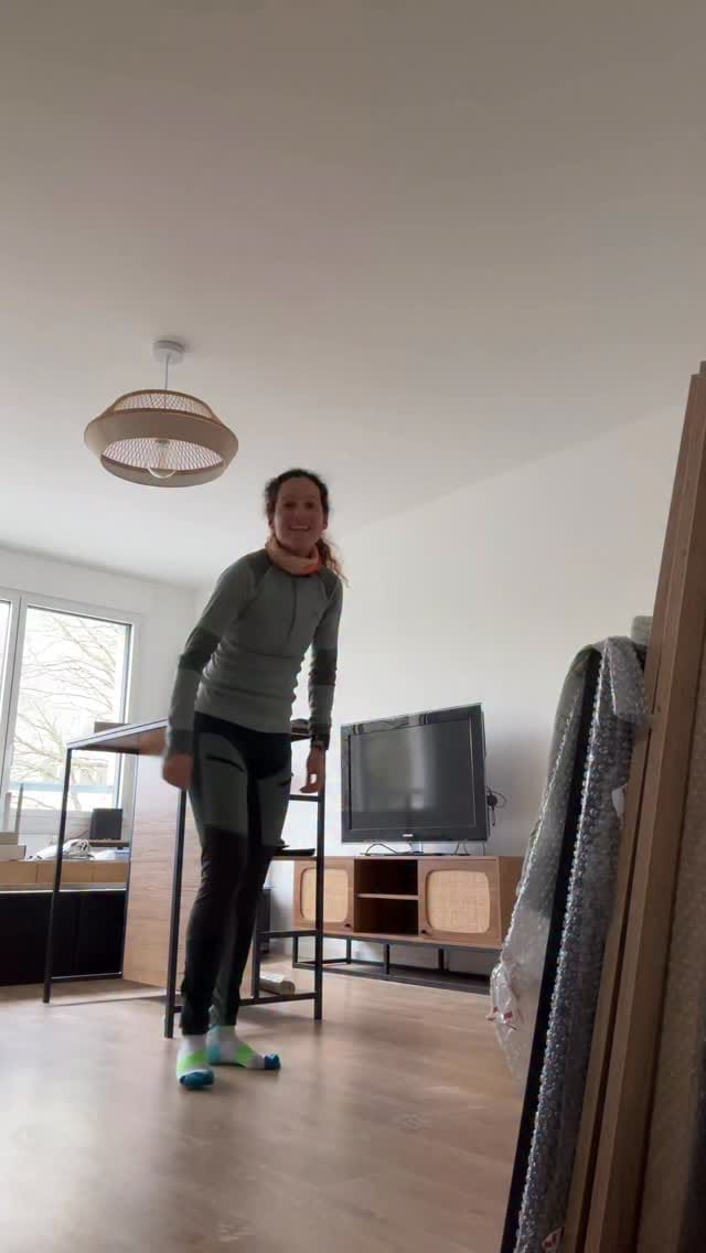 Post 6 by Elisa Bernard on Instagram (video)