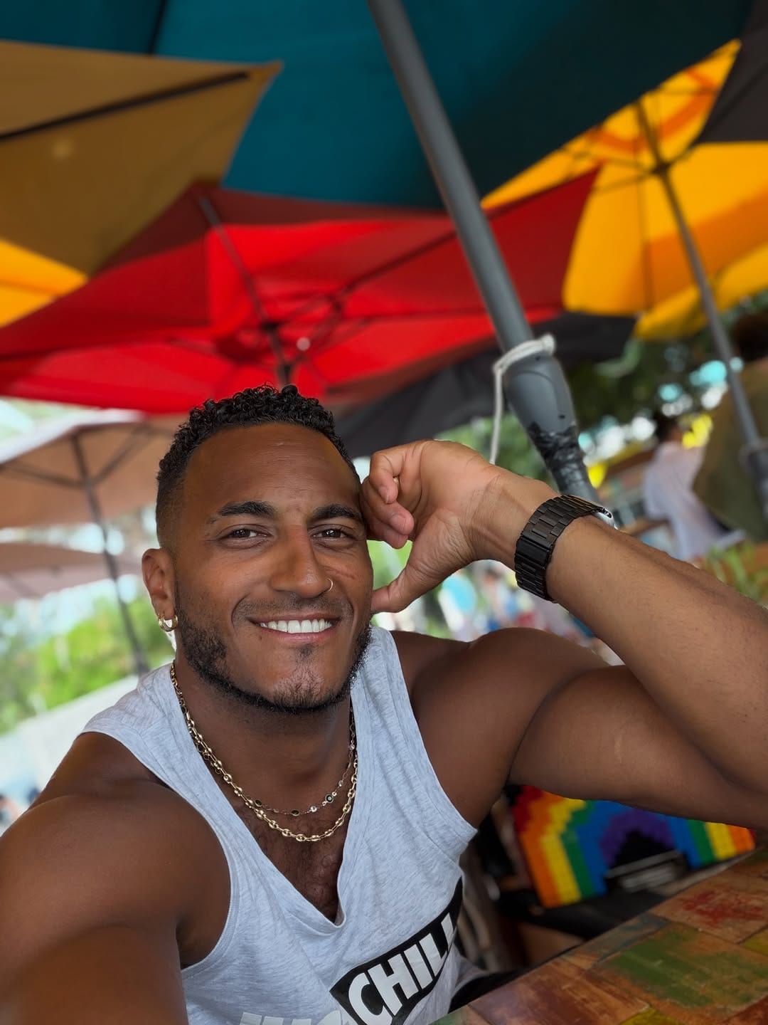 Post 2 by Dimitri PAVADÉ 🇷🇪 🇫🇷 🏳️‍🌈 on Instagram (carousel)