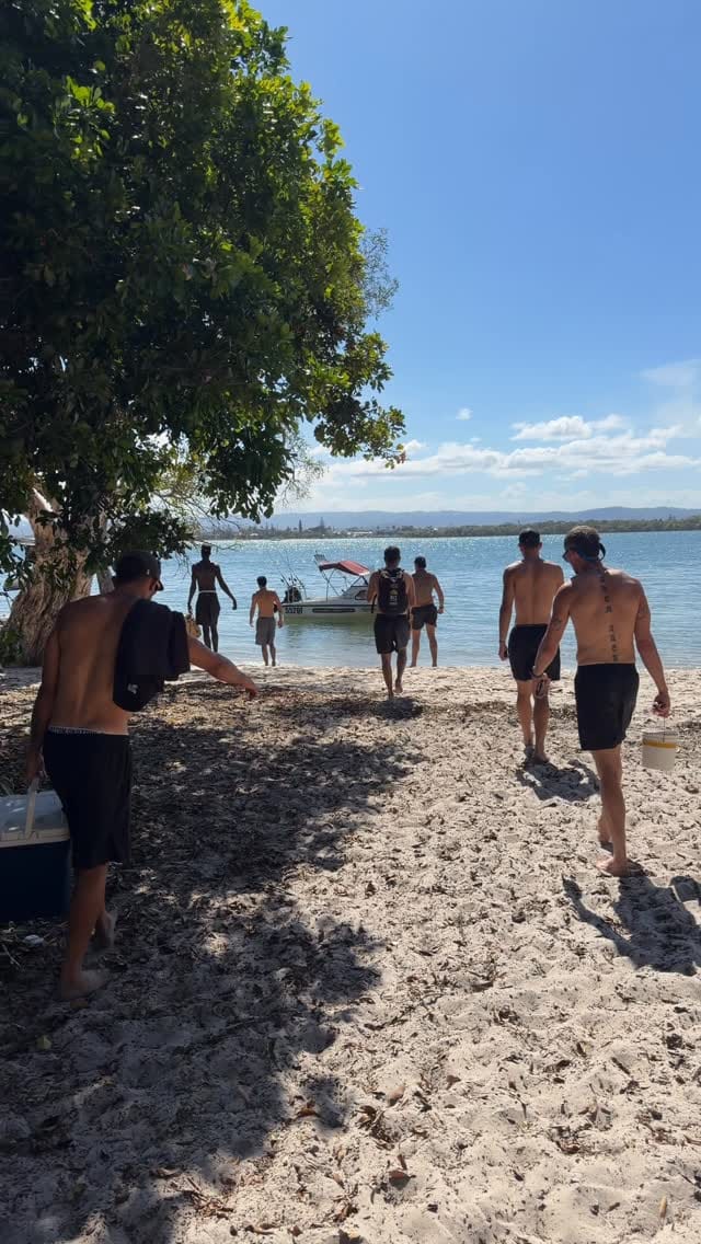 Post 9 by Daniel Rioli on Instagram (video)