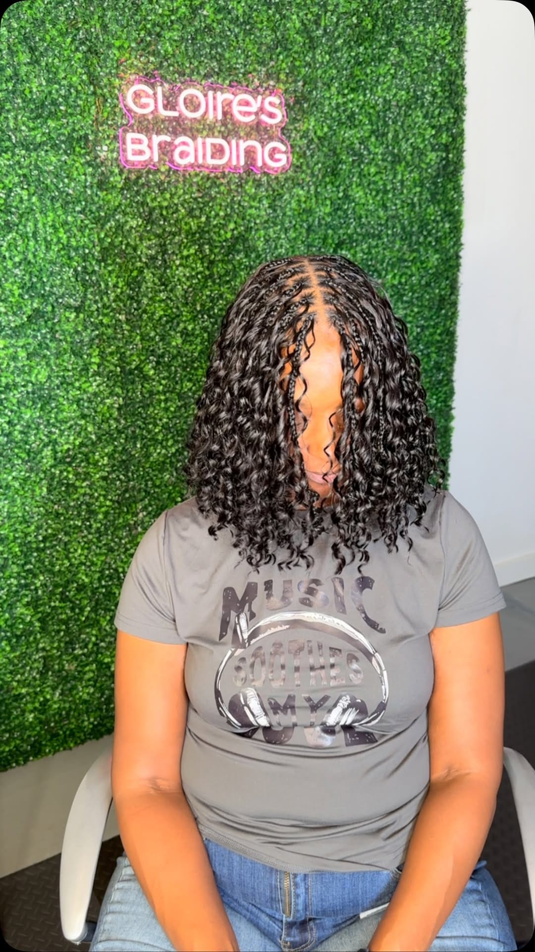 Post 8 by DALLAS TX BRAIDER| BY GLOIRE_FOREVERBEAUTY👑👏🏾🙌👍💕 on Instagram (video)