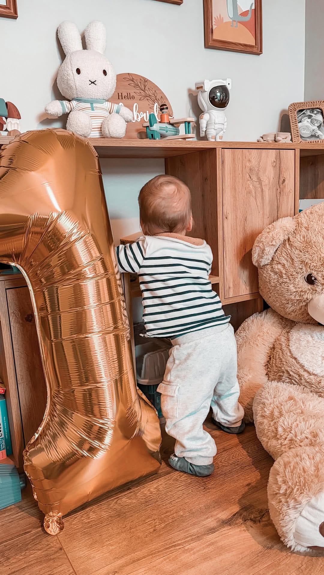 Post 3 by Pauline | 𝕄𝕌𝕄 𝕆𝔽 𝕋𝕎𝕆 ♥ on Instagram (video)