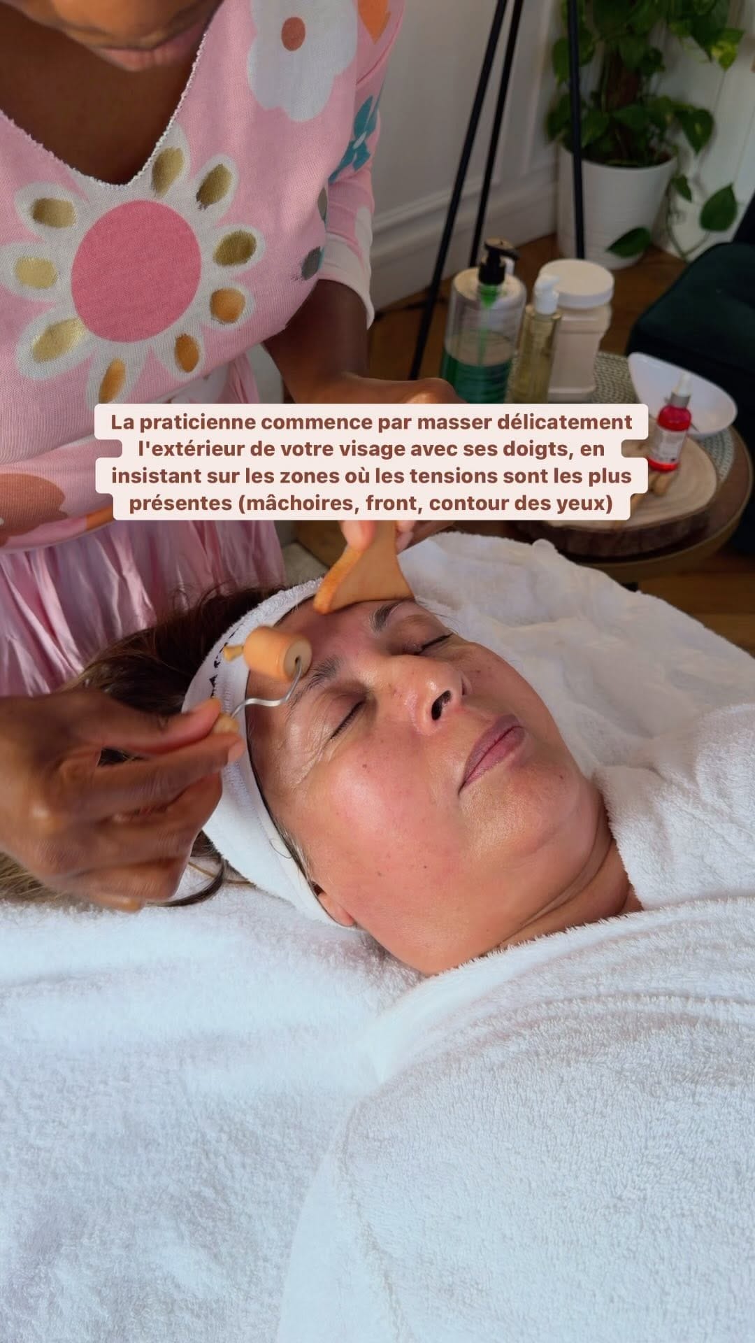 Post 1 by SIMONE • Le salon de beauté 3.0 on Instagram (video)