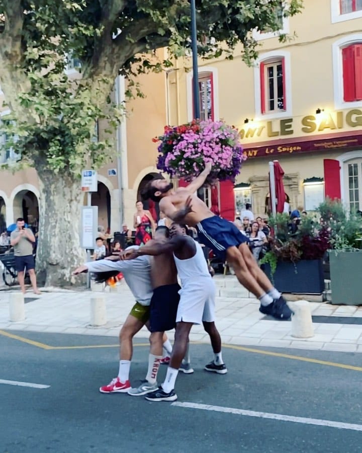 Post 8 by Vivien Dumoutiers - Wonsembe on Instagram (carousel)