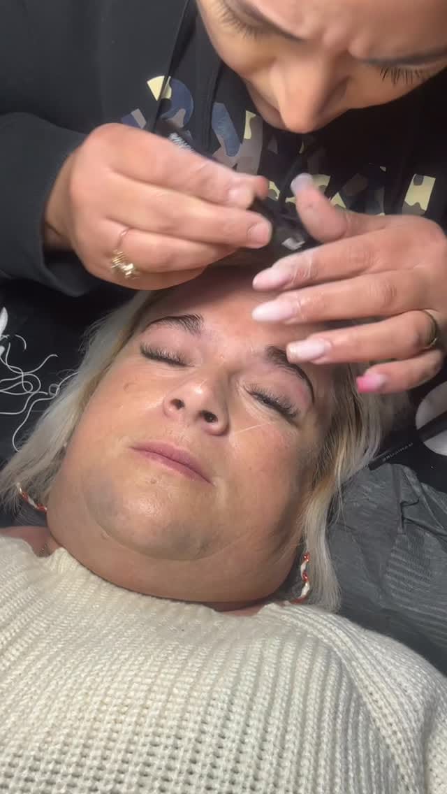 Post 8 by Sandrine Lagrenee on Instagram (video)