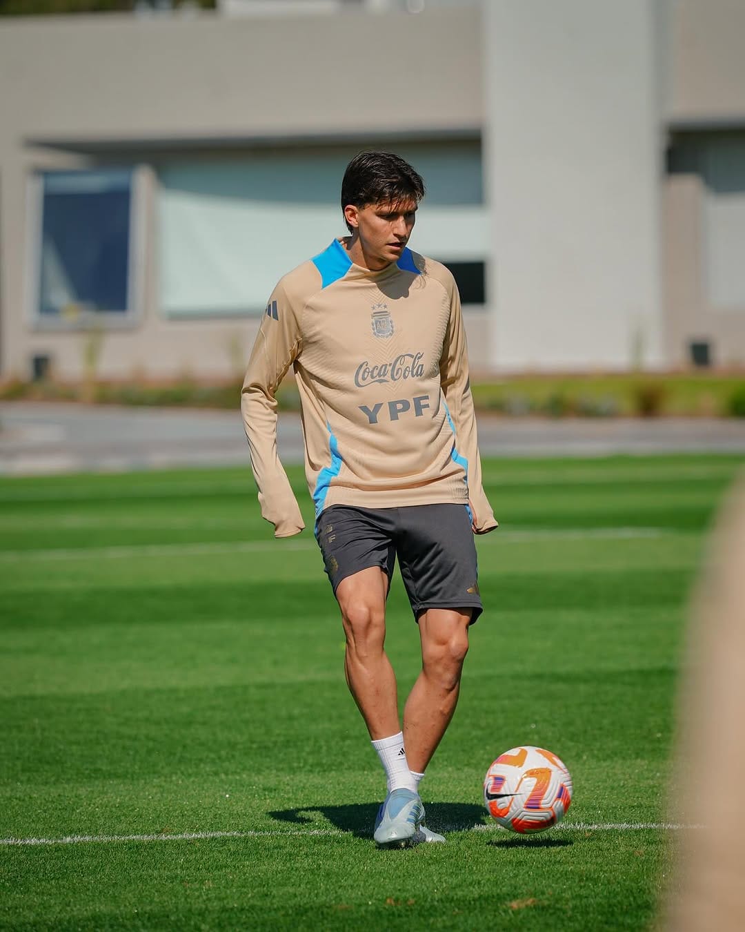Post 9 by Leo Balerdi  ⚡️🇦🇷 on Instagram (carousel)