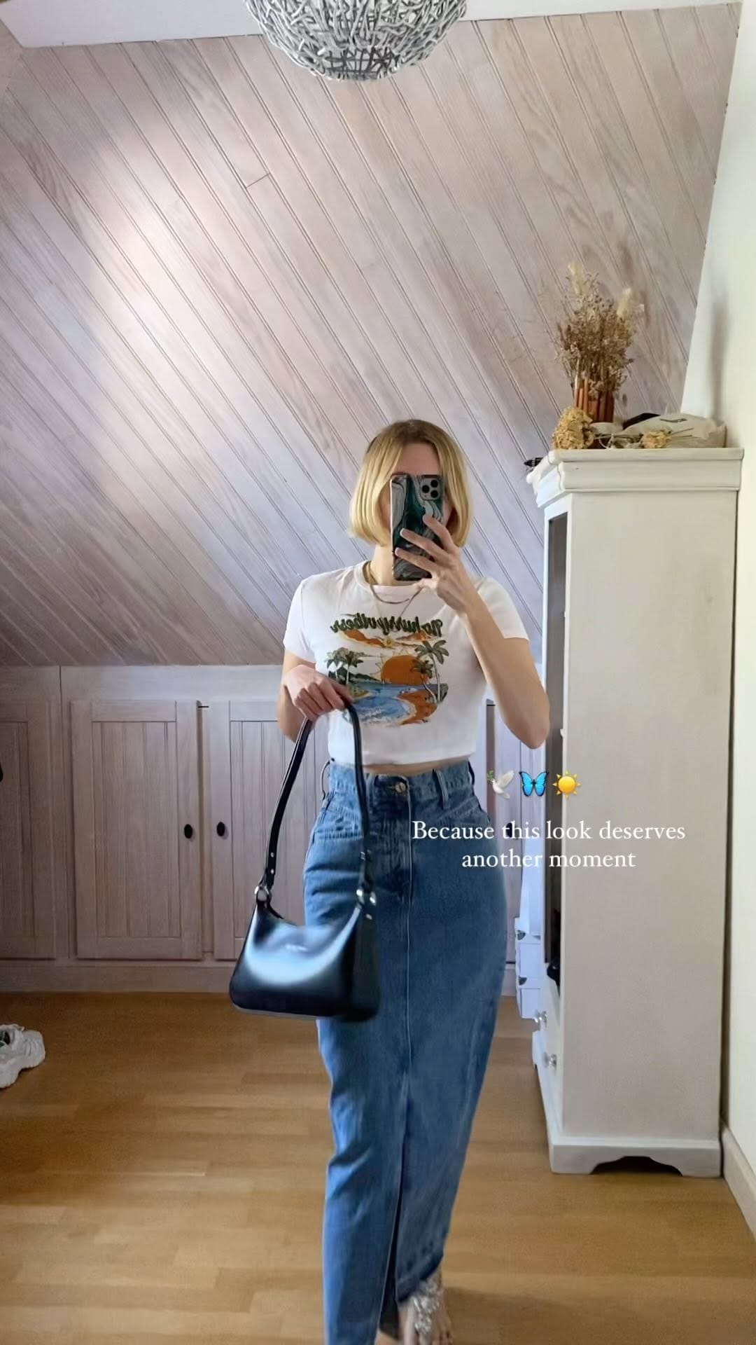 Post 5 by Kathleen on Instagram (video)