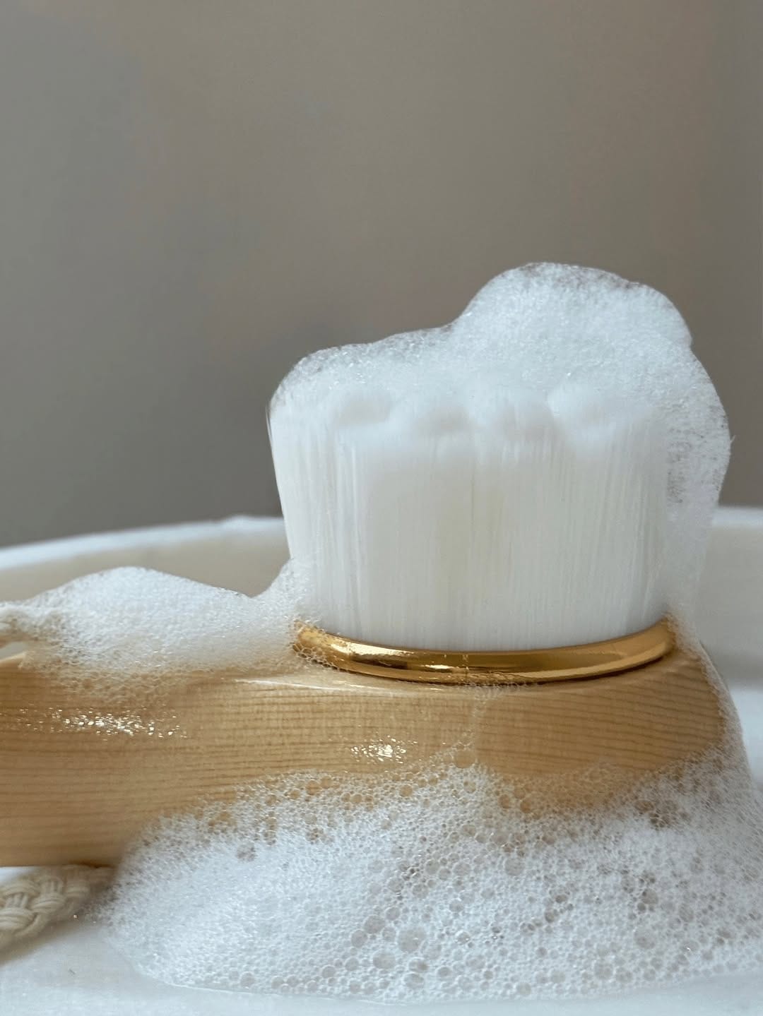 Post 10 by SeeMyCosmetics on Instagram (image)