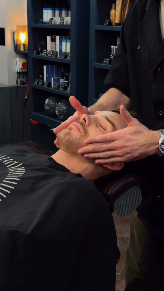 Post 1 by BONHOMME 💈 on Instagram (video)