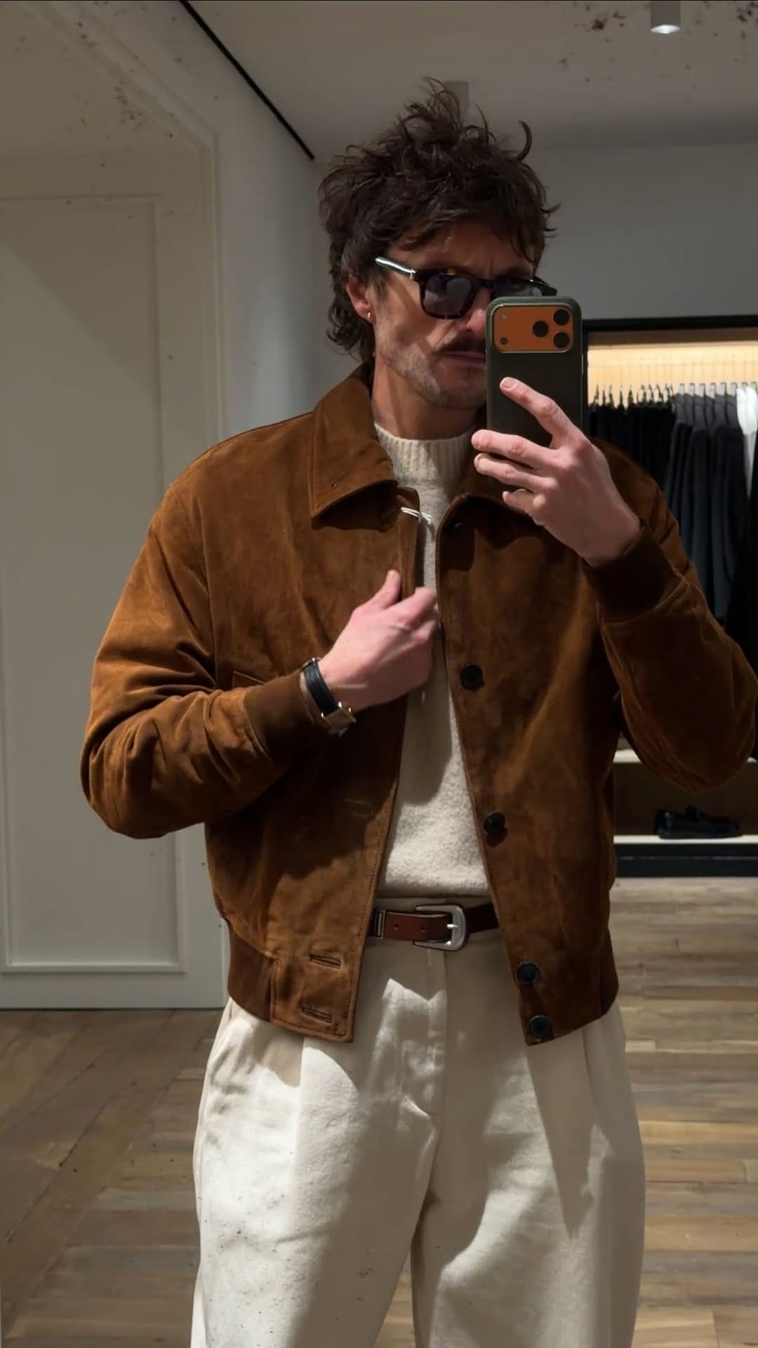 Post 5 by Seb Martens on Instagram (video)