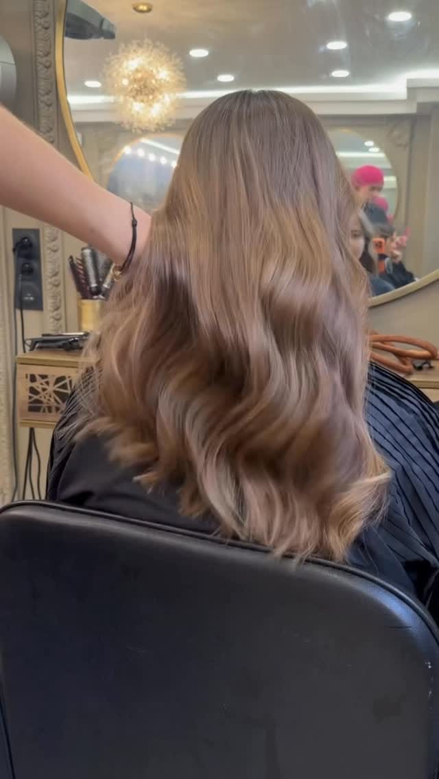 Post 3 by 💇🏻‍♀️ Fatima on Instagram (video)