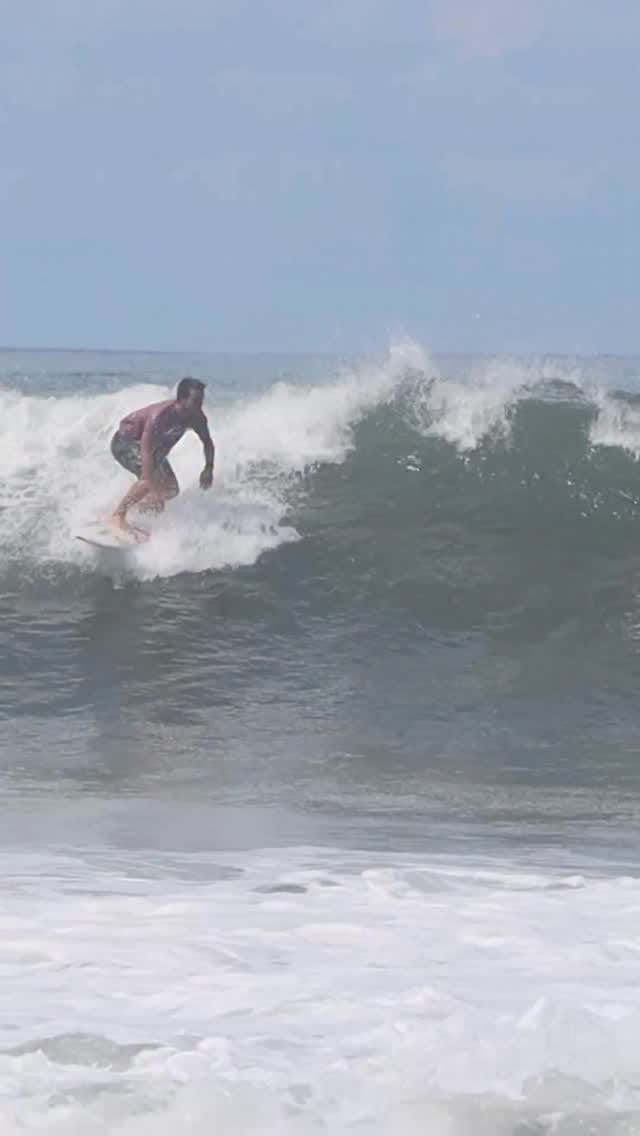 Post 2 by Kauli Vaast on Instagram (video)