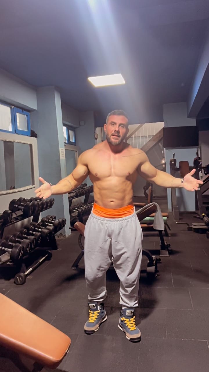 Post 6 by ERDİ KURTULDU | Türk Milli Sporcu & Kişisel Antrenör on Instagram (video)