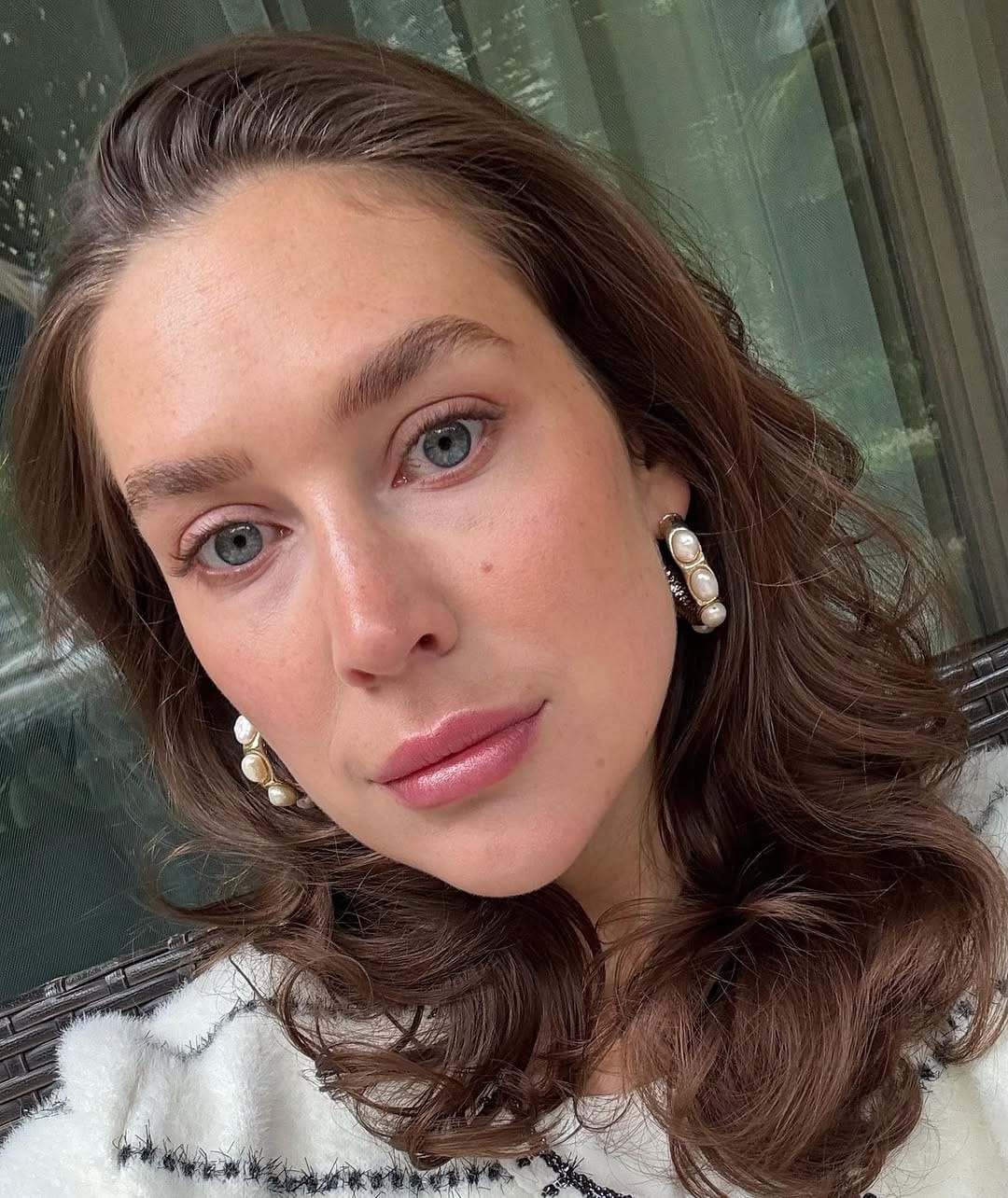 Post 6 by RIVE GAUCHE Beauty Studio on Instagram (carousel)