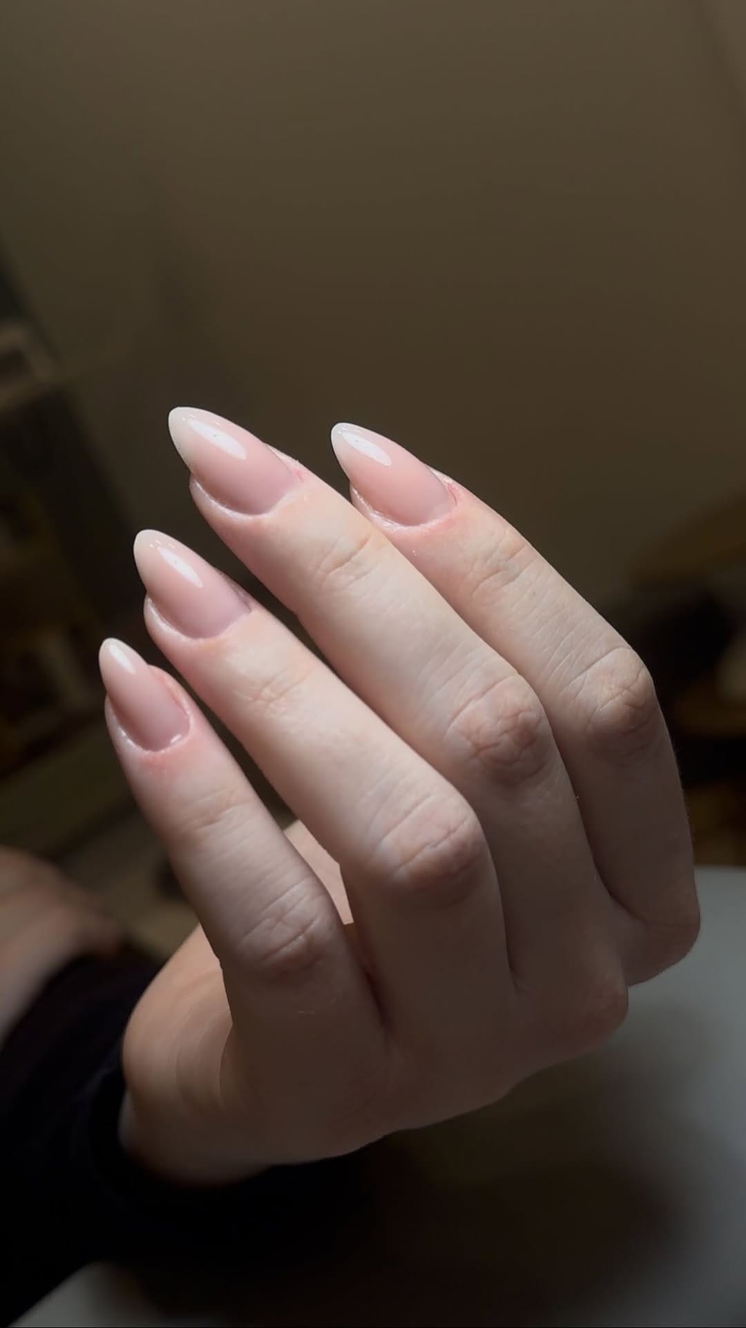 Post 9 by RIVE GAUCHE Beauty Studio on Instagram (video)