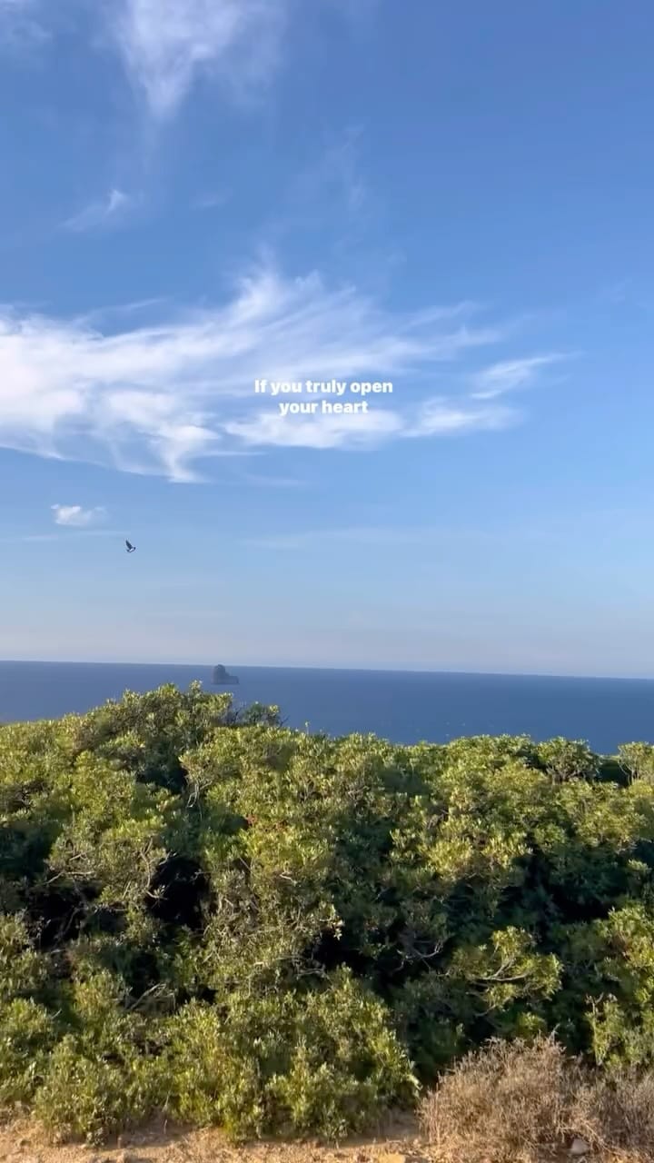 Post 6 by Ran🌞 on Instagram (video)