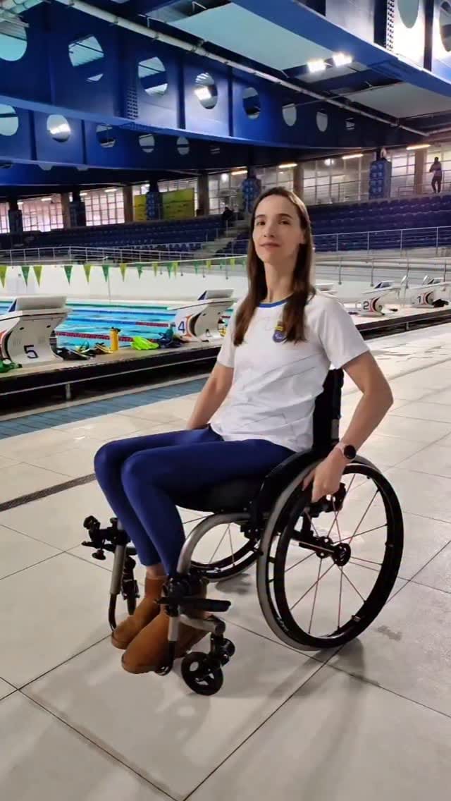 Post 7 by Maiara Barreto on Instagram (video)