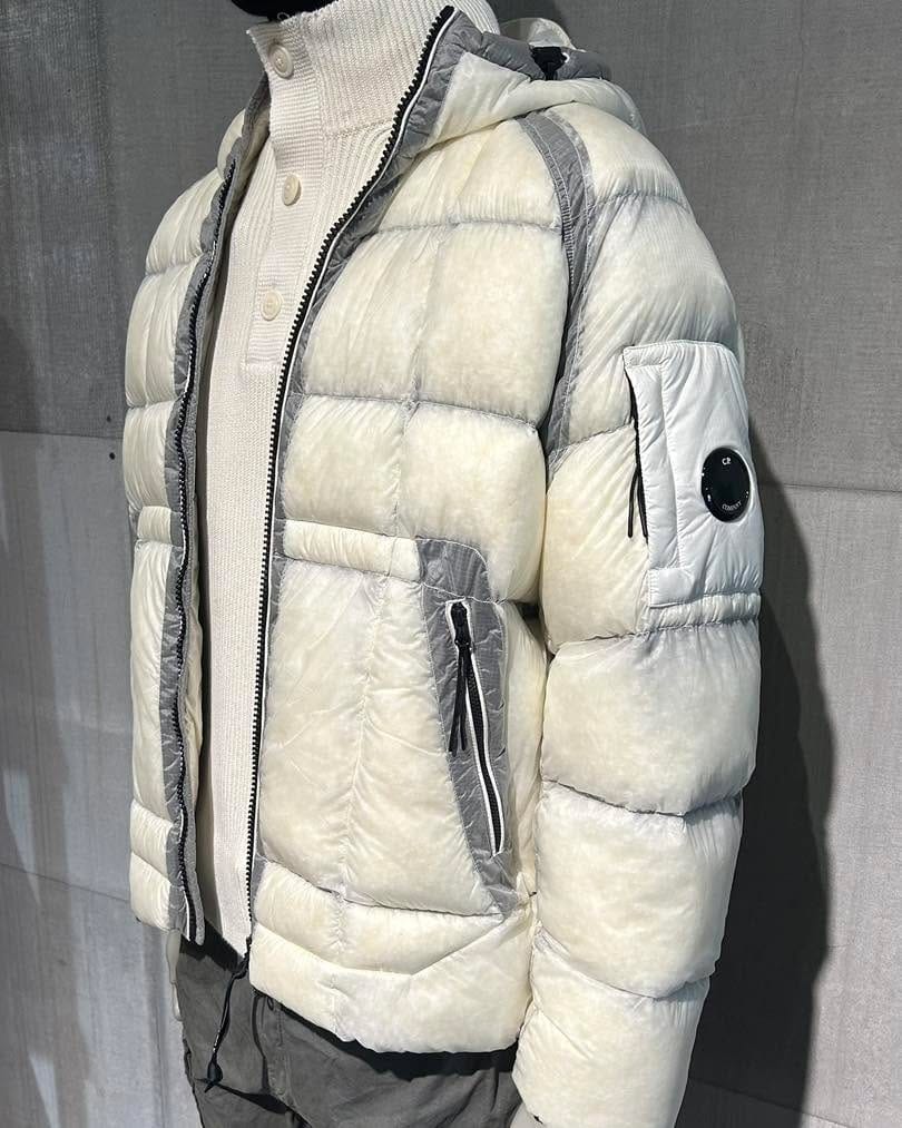 Post 9 by Reservoir store on Instagram (image)