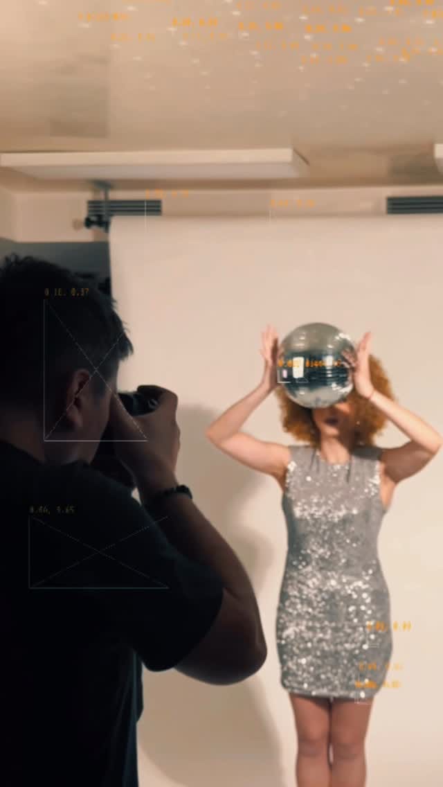 Post 6 by Boryana Kaleyn💛 on Instagram (video)