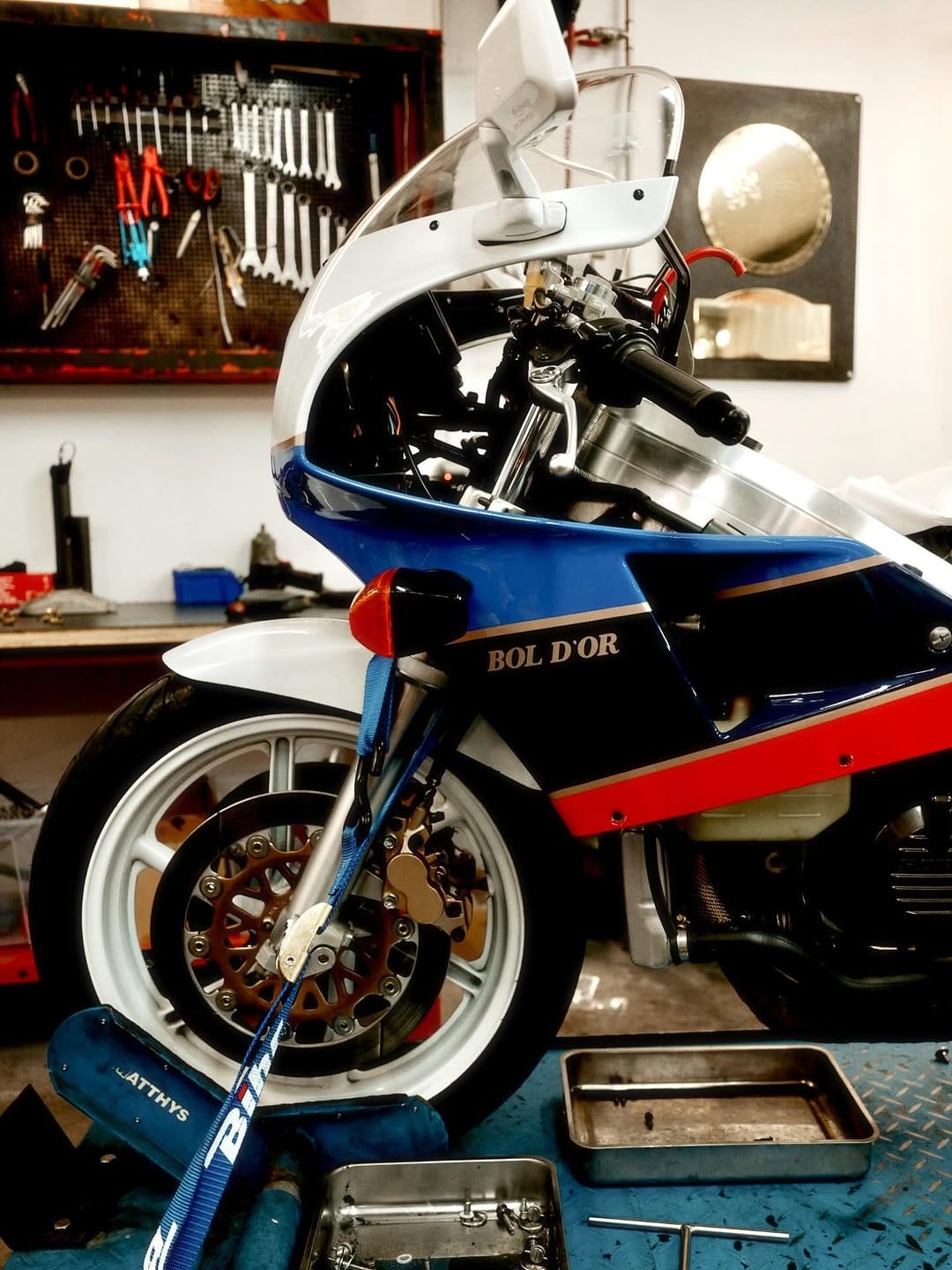 Post 9 by @anglesio_moto on Instagram (carousel)