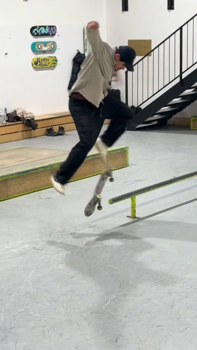 Post 2 by Richard Tury on Instagram (video)