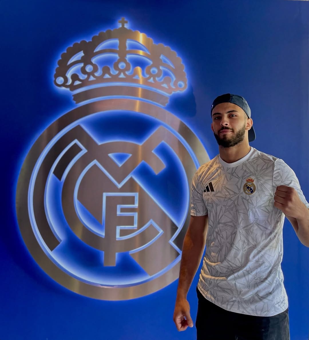 Post 4 by Oussama 🦁 on Instagram (carousel)