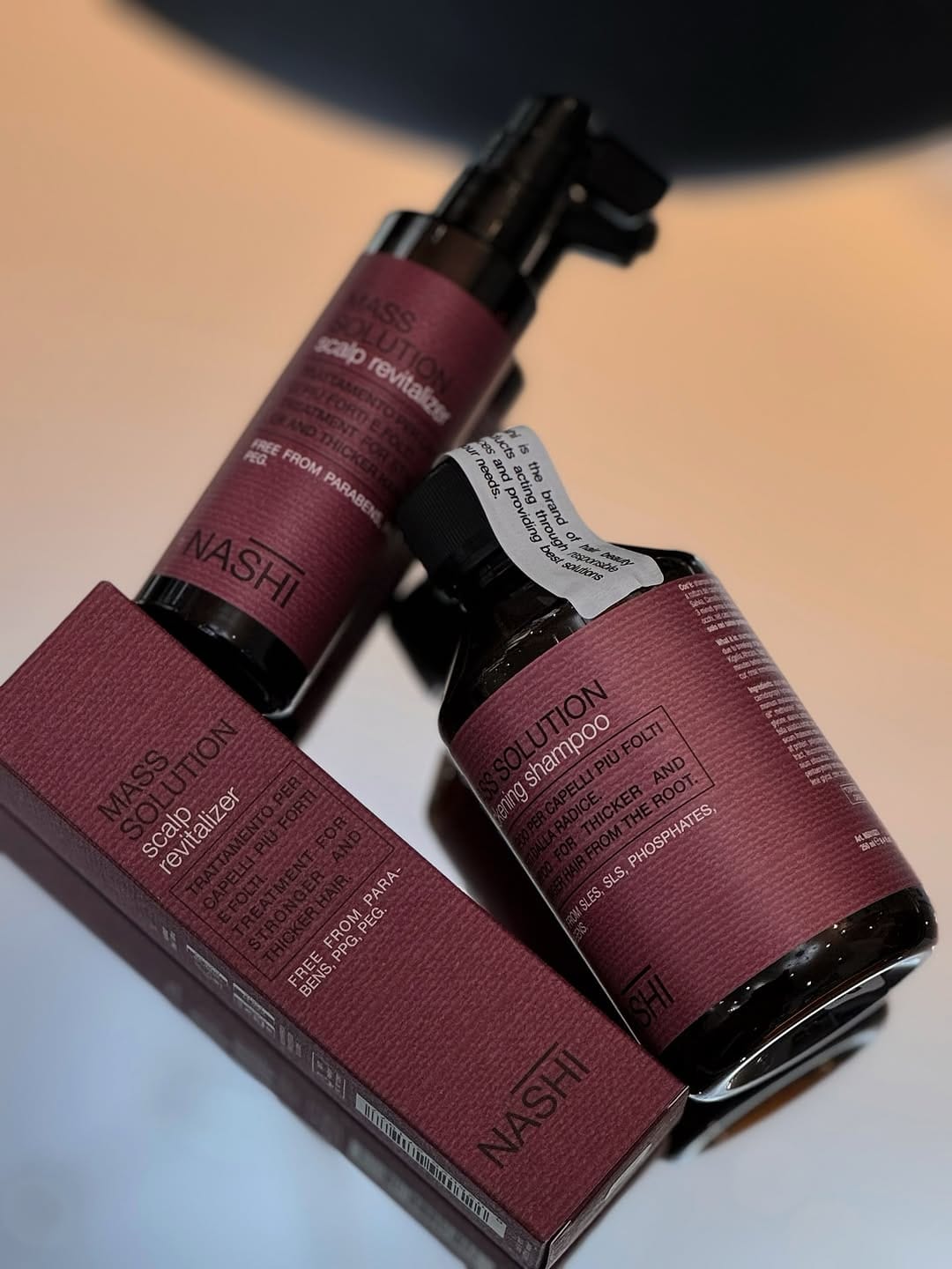 Post 3 by PUR Paris • Salon de beauté • Manucure russe on Instagram (carousel)