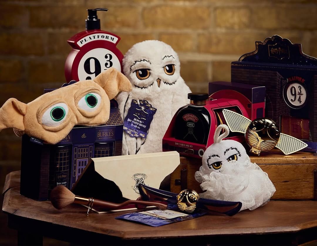 Post 7 by Les 3 Reliques® - Harry Potter Shop on Instagram (image)