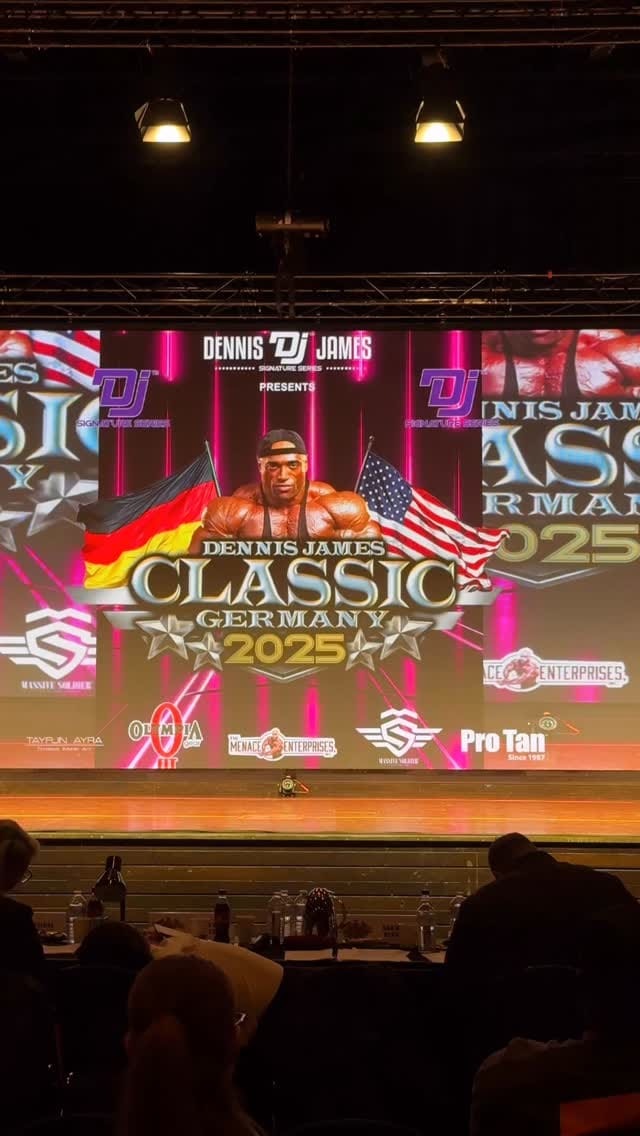 Post 6 by Parisa, IFBB WOMENS PHYSIQUE PRO on Instagram (video)