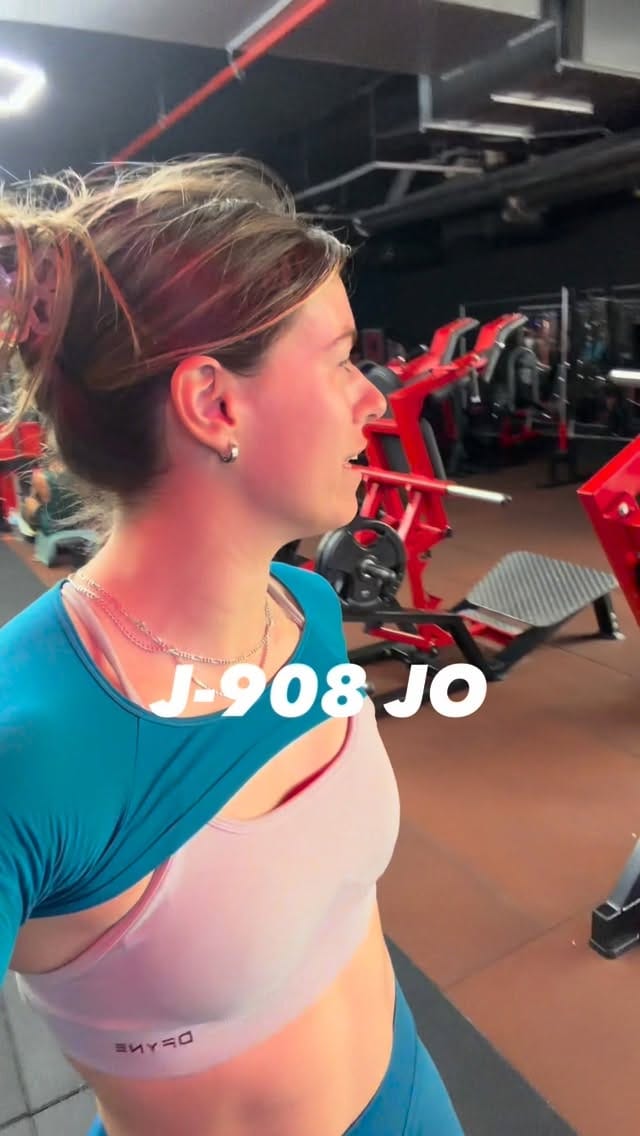 Post 7 by Lauriane Nolot on Instagram (video)