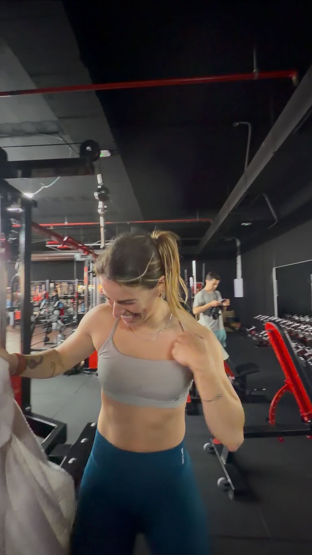 Post 6 by Lauriane Nolot on Instagram (video)