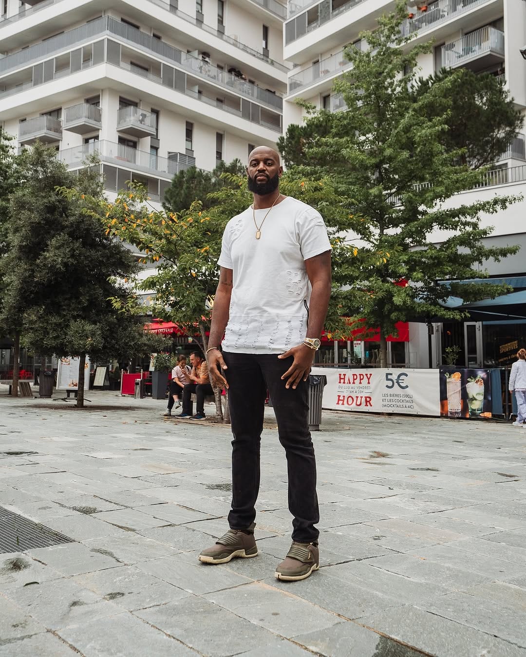Post 5 by Valdelicio Joaquim (vander) on Instagram (carousel)